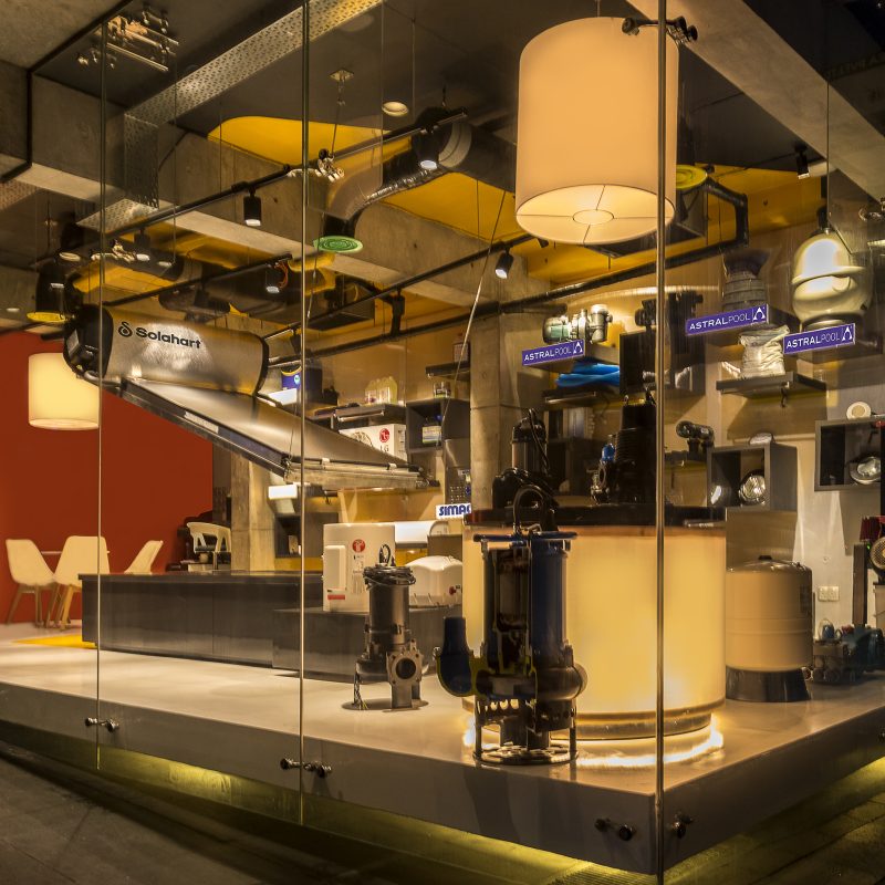showroom1